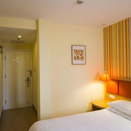 Home Inn Hunchun International Passenger Terminal Экстерьер фото