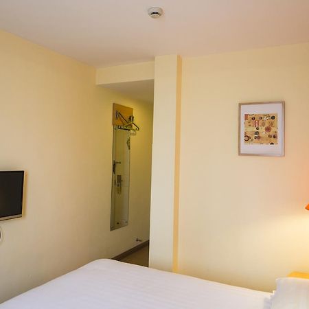 Home Inn Hunchun International Passenger Terminal Экстерьер фото