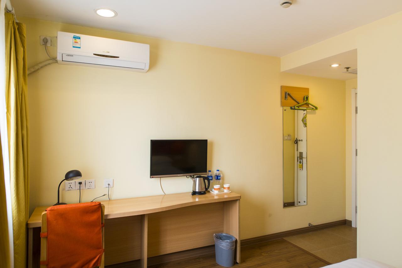 Home Inn Hunchun International Passenger Terminal Экстерьер фото